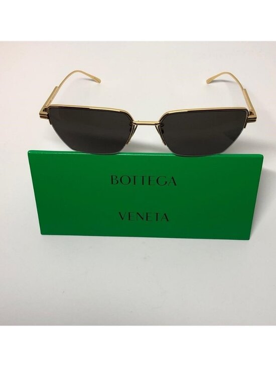 Bottega Veneta BV1107s 004 Gold Frame Sunglasses with Green Case main image 8